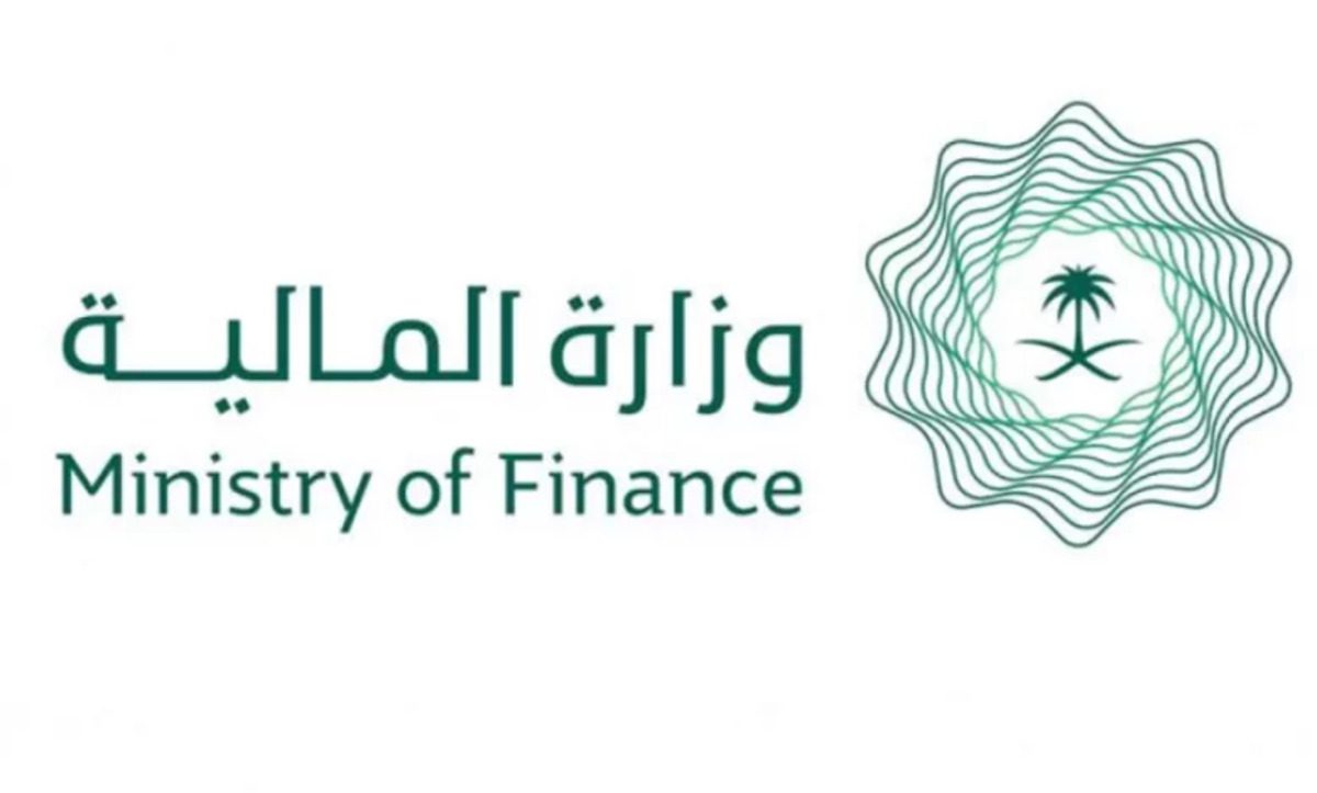 زيادة ألف ريال لرواتب الموظفين
