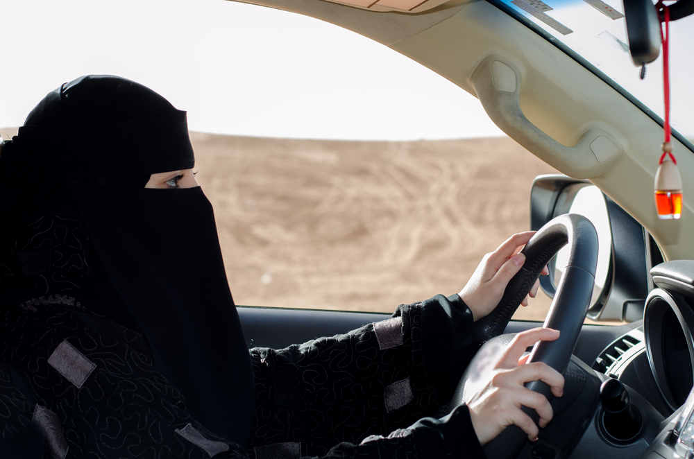 مخالفات مواقف أبوظبي