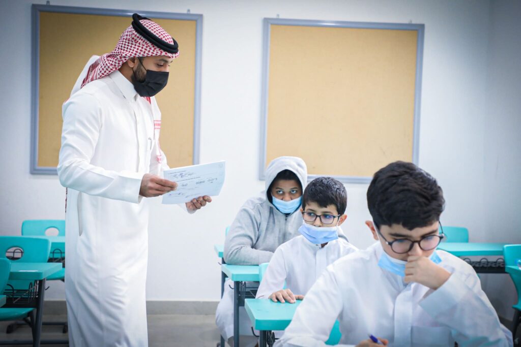 تأجيل اختبارات الفصل الثاني
