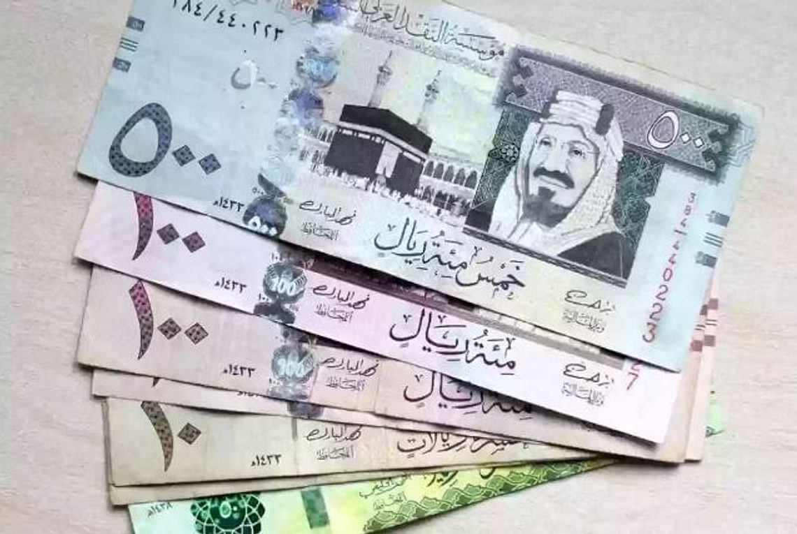 توقعات بزيادة رواتب الموظفين