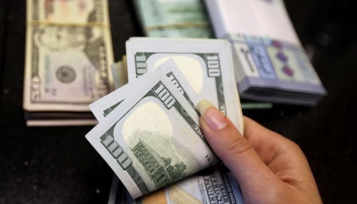 سعر الدولار والريال مقابل الجنيه المصري