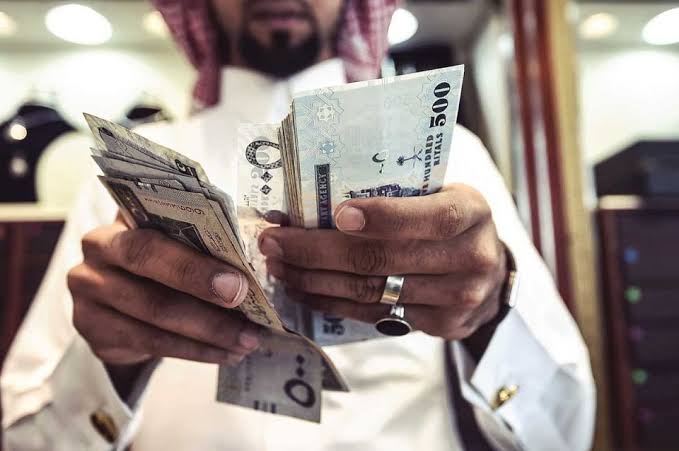 العلاوة السنوية